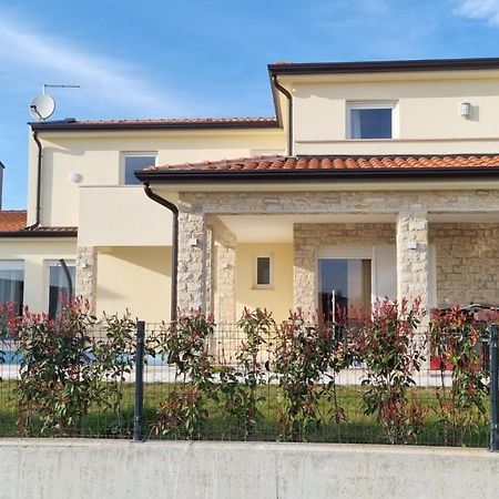 Villa Robert Kaštelir Extérieur photo